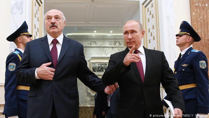 Amidst Belarus protests Russia to increase its influence on Lukashenko