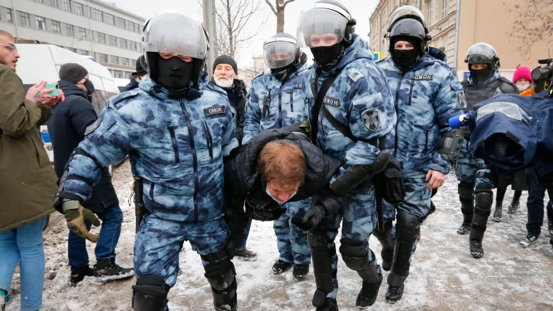aptopix russia navalny protests