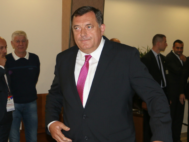 Dodik’s madness seeks approval to Putin