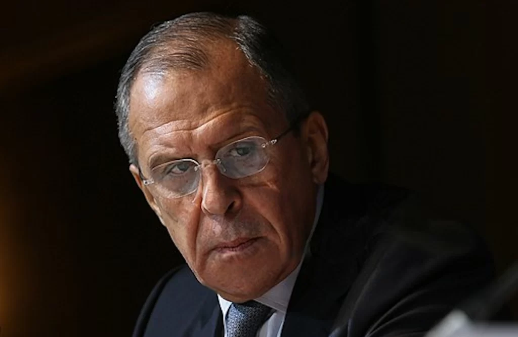 512px sergey lavrov official photo 04