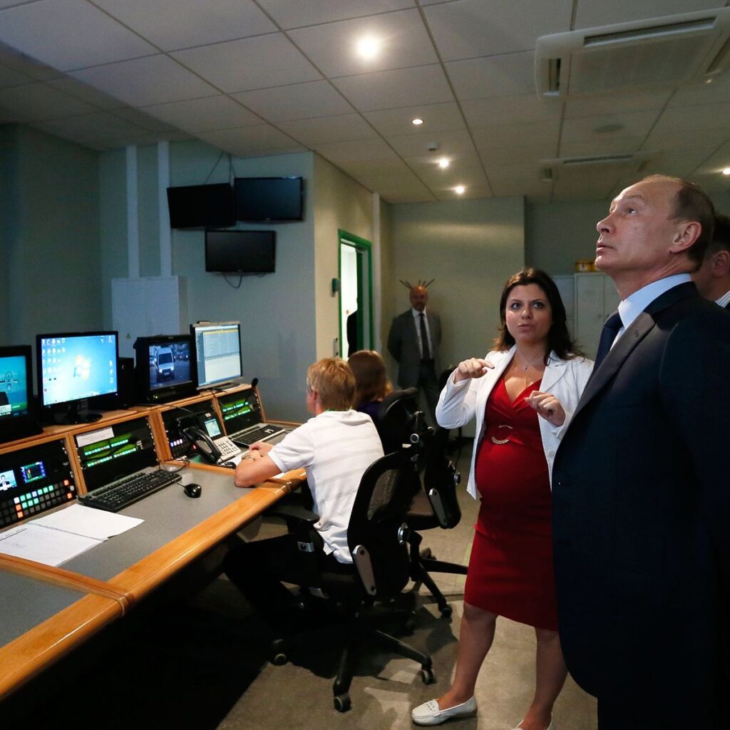 b6efccea 0001 0004 0000 000000531186 w1200 r1 fpx56.64 fpy50