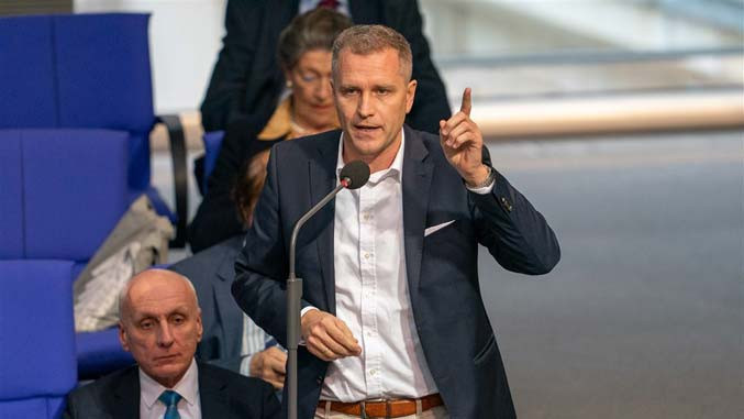 Russia launching massive election meddling operation in Germany