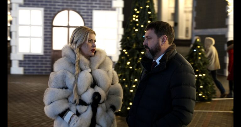 Kremlin launches campaign to meddle in U.S. election, as GOP ends support for Ukraine