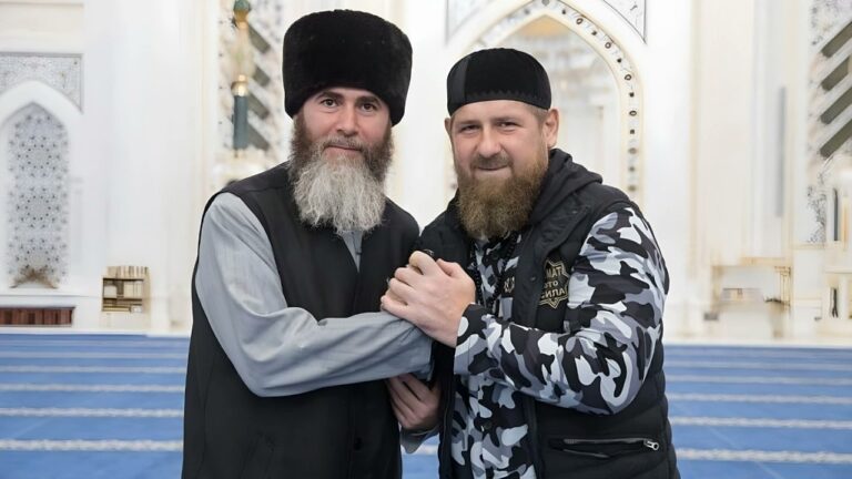 The Kremlin, Under Pressure from Iran, Spreads Shiism on Its Territory