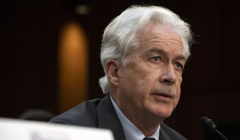 Vucic’s maneuver to stay with and against the West by destabilizing Kosovo