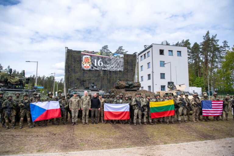 The Suwałki Corridor Crisis: An Analysis of a Possible Russian Offensive and NATO Response Scenarios