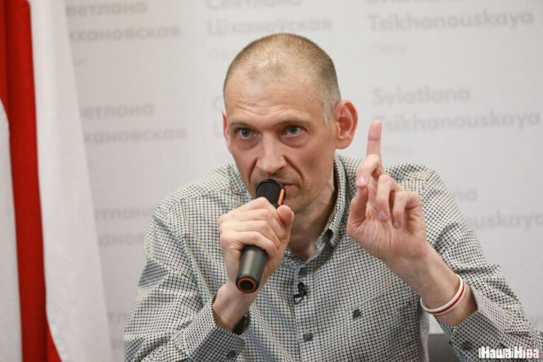 Why Lukashenko Freed Tsikhanouski Now: Reasons, Consequences & Russian Involvement