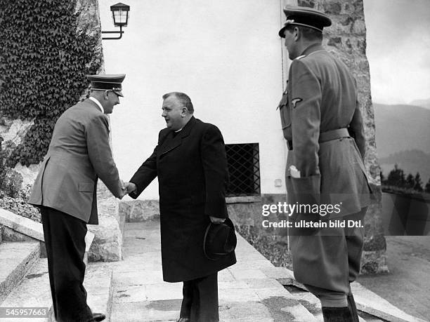 gettyimages 545957663 612x612 1