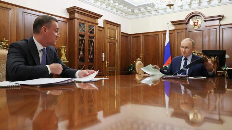 Russia’s Managed Succession: Signs of an Approaching Power Transit